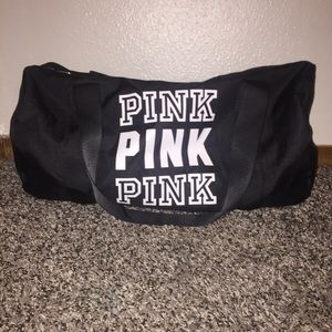 Vs PINK medium sized duffle